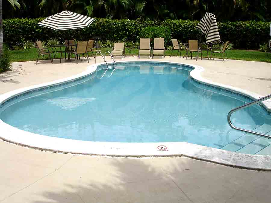 KORWIN Community Pool and Sun Deck Furnishings